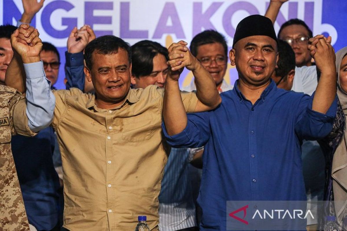 Ahmad-Luthfi-Taj-Yasin-Tanggapi-Hasil-Hitung-Cepat-271124-mz-7_1