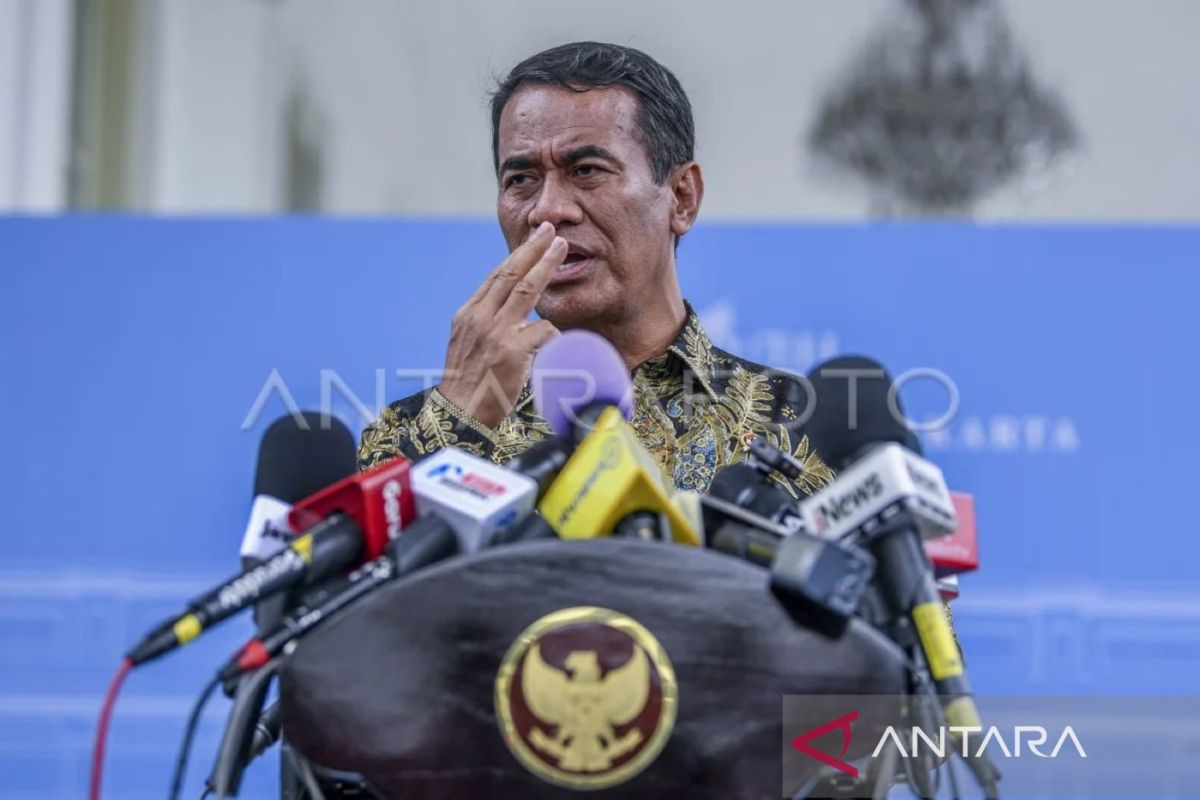 mentan-di-istana-kepresidenan-antarafoto.jpg