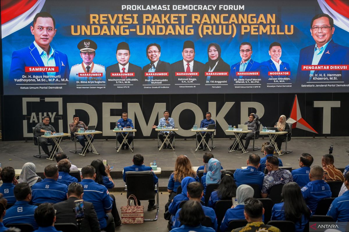 Diskusi-Revisi-Paket-RUU-Pemilu-di-Partai-Demokrat-190525-fzn-4.jpg