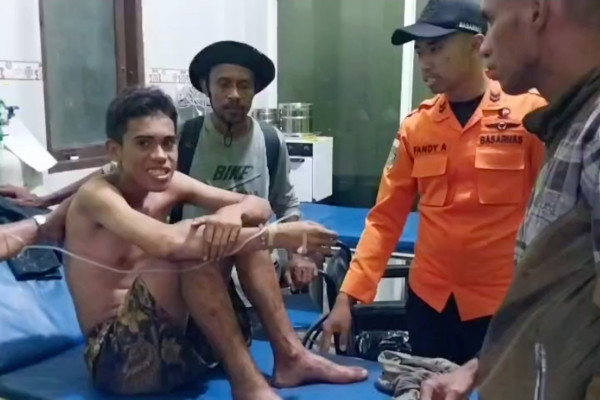 REMAJA-TERNATE-YANG-HILANG-DI-GUNUNG-GAMALAMA-DITEMUKAN-SELAMAT.jpg
