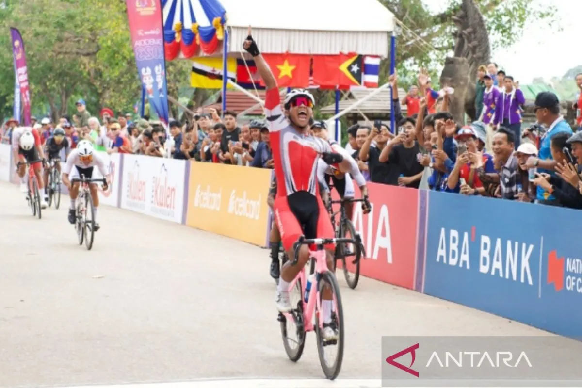 SmartSelect_20230511_113716_Pixlr_2