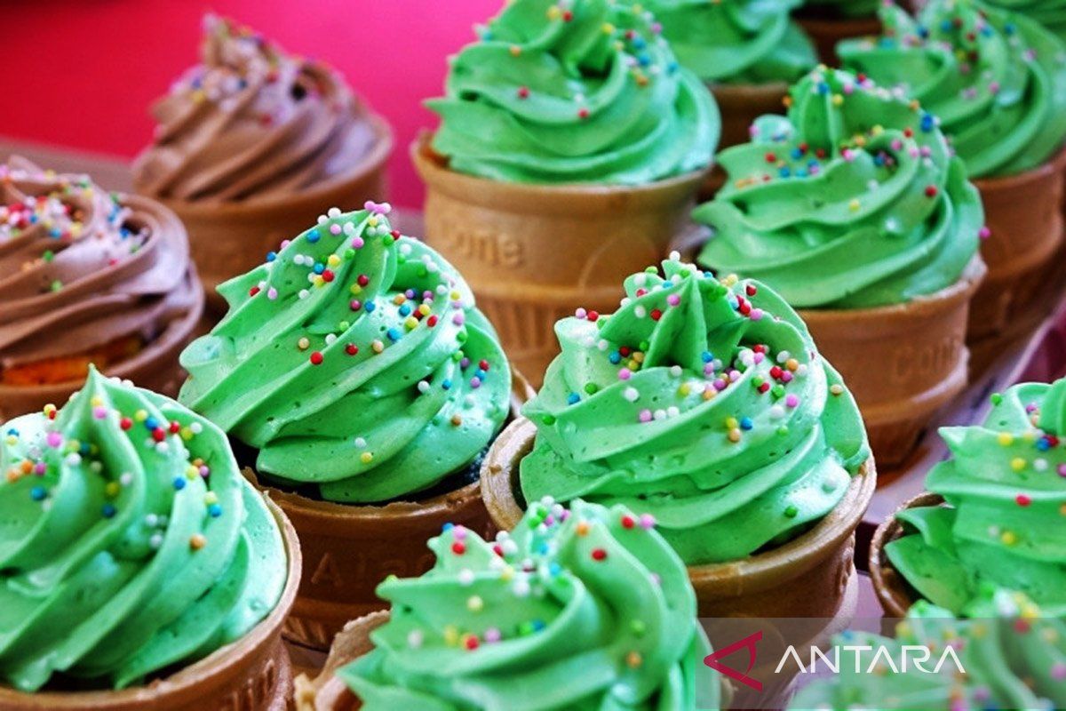 cupcakes-1133146_1280.jpg