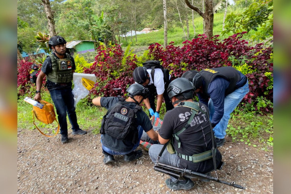 POLISI-BURU-KKB-YANG-TEMBAK-DUA-WARGA-DI-JAYAWIJAYA.jpg