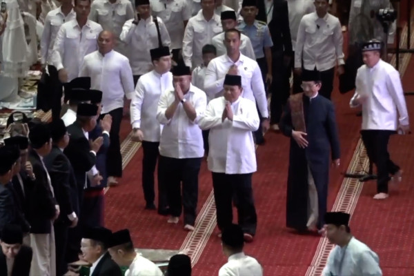 PRABOWO-DIJADWALKAN-SHALAT-IDUL-ADHA-1446-H-DI-MASJID-ISTIQLAL.jpg