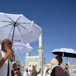 Waspada-cuaca-panas-ekstrem-saat-haji-280525-aww-1.jpg
