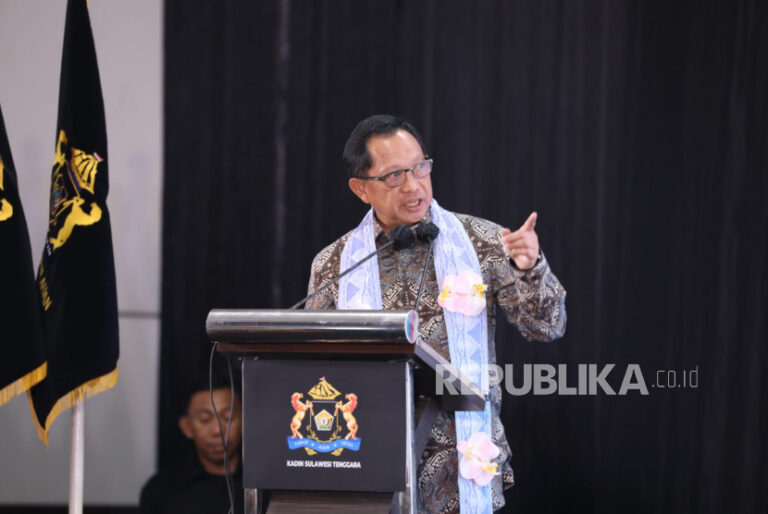 menteri-dalam-negeri-mendagri-m-tito-karnavian-meminta-pemerintah_250828114627-983.jpeg