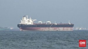 blokade-selat-hormuz-bikin-ekonomi-dunia-tekor-rp1-triliun