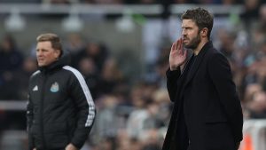 carrick-tak-buru-buru-tuntut-kontrak-ke-manchester-united